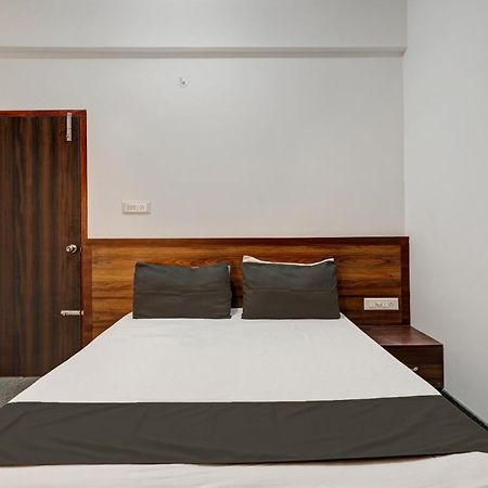 Oyo Hotel Bungalow Inn Lodging & Boarding Bangalore Extérieur photo